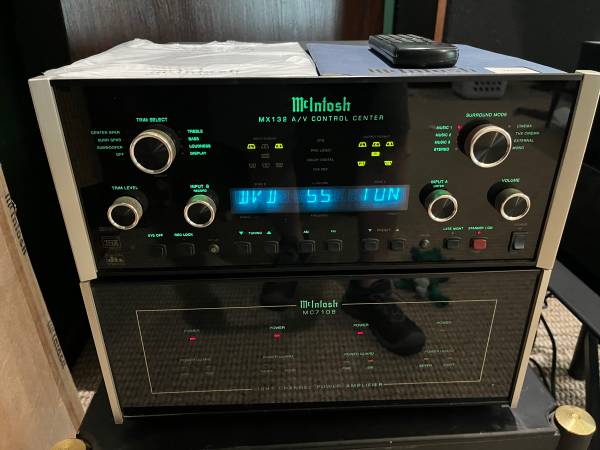 McIntosh MX132 Amplifier and MC7108 8 channel Amplifier 1