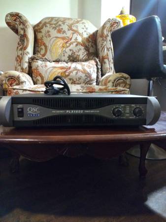 QSC Audio PLX 1602 Pro 1600 Watts Power Amplifire That Works Perfect 1