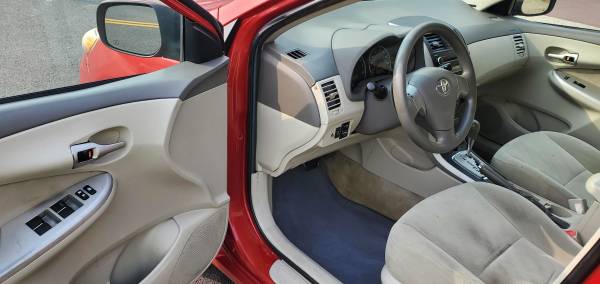 2010 Toyota Corolla LE 4 puertas Sedán - $3.900 (Staten Island, Nueva York)63469898268803124