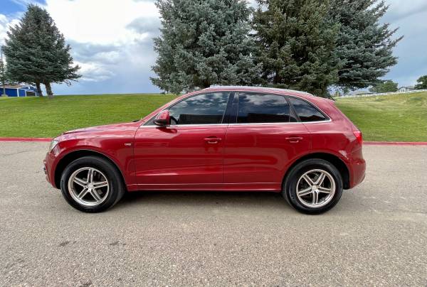 2010 Audi Q5 3.2 Quattro Prestige S-Line AWD - $8,999 (Aurora)63612387149441122