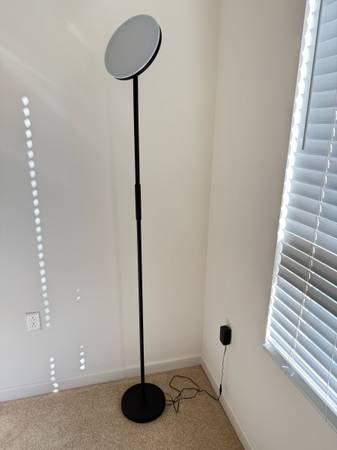 JOOFO Modern LED Floor Lamp – Remote Control 1