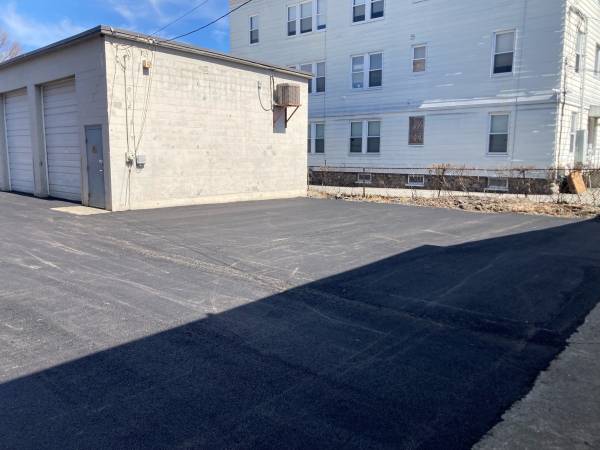 $2,500 / 1050ft2 - WORCESTER-GOLD STAR BLVD  BUSINESS ZONED-FULL RETAIL (GOLD STAR BLVD)63825124045315122