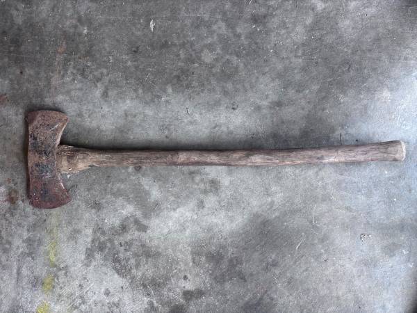 Vintage Axe (5) 1