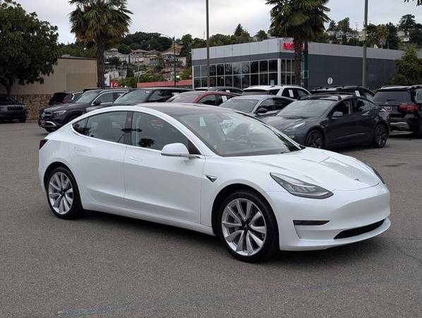 2020 Tesla Model 3 AWD Tracción en las cuatro ruedas Eléctrico de gran autonomía Berlina - $23,933 (Llame al *(510) 398-4108* para confirmar disponibilidad al instante)63470899010817122