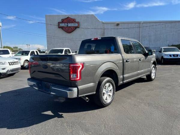 2017 Ford F-150 XLT SuperCrew, cama de 6,5 pies, 2WD (480)993-6633 Angel - $20.995 (Mesa)63485891120897122