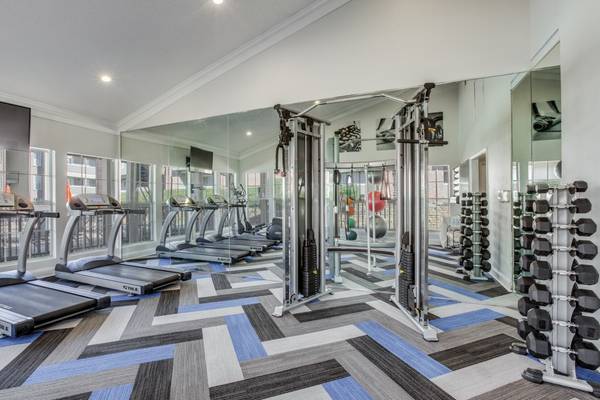 $1,650 / 2br - 1009ft2 - 24-Hour Fitness Center, Resident Referral Program, 2bd (2700 Martin Dr, Bedford, TX)63846411769603120