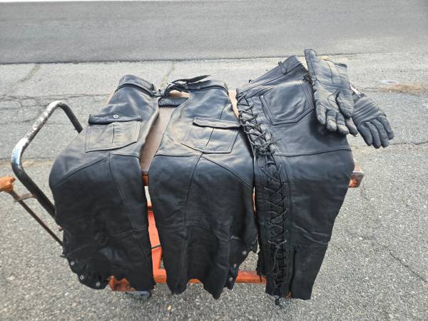 Harley Davidson Brand Leathers 1