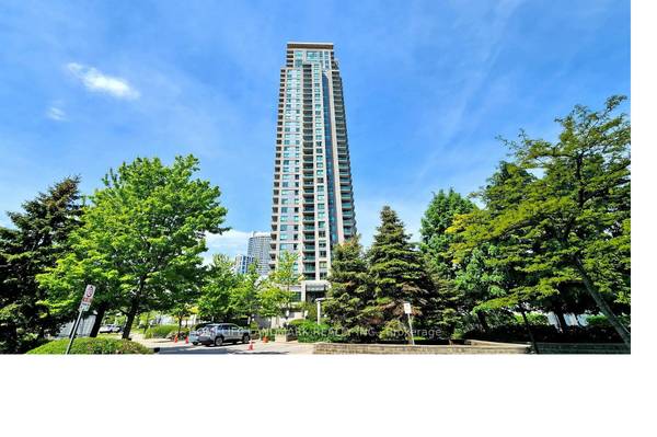 2-Bedroom Toronto Condo with Pool & Sauna! 1