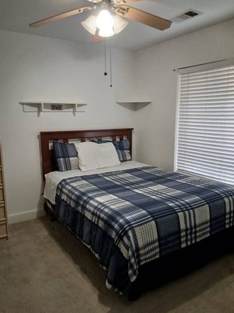 Cuarto  amueblado AIRPORT 1