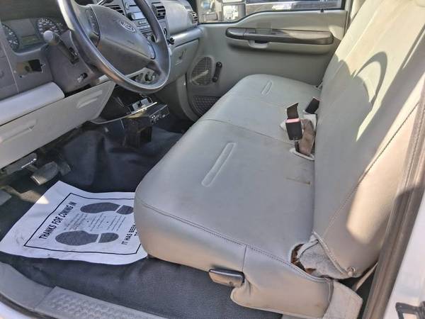 2007 Ford F 550 XL - Photo 9
