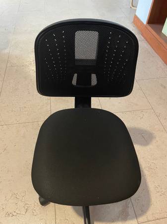 Computer chair 1