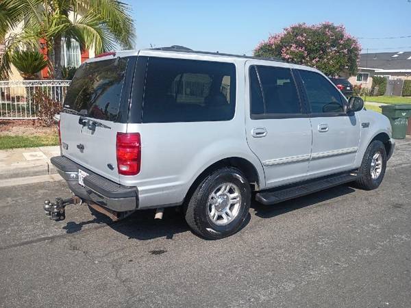 1999 Ford Expedition XLT - $2,300 (El monte)63618270931331122