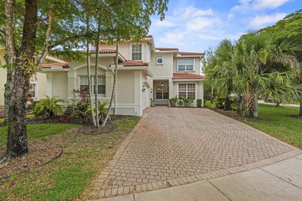$5,600 / 5br - House for rent 5/2 (Pembroke Pines)63825133091075120