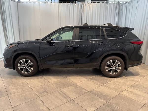 2023 Toyota Highlander AWD Tracción integral XLE SUV - $40,990 (Llame al *(425) 598-8846* para confirmar disponibilidad al instante)63474014868611121