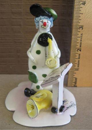 *~~~ Zam Piva ~ Clown Figurine Playing Horn ~ Signed ~~~* 1