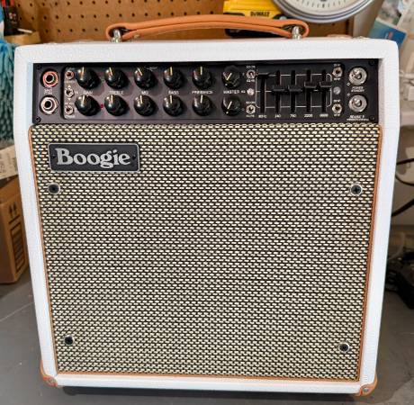 TRADE - Mesa Boogie Mark V:25 1X10 White Bronco 1
