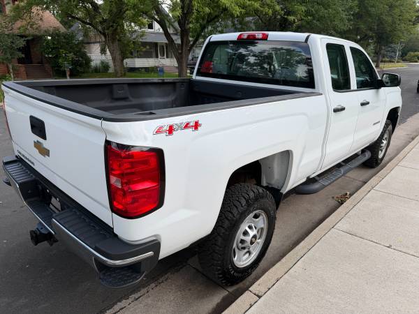 2016 Chevrolet SILVERADO 2500HD - Photo 6