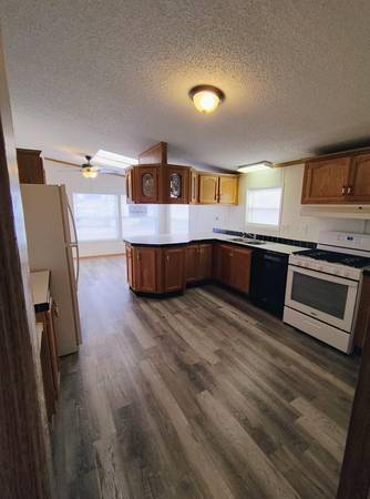 $1,269 / 3br - 1428ft2 - Nice three bedroom two bath (Logansport)64288216686339120