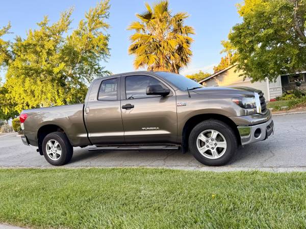 2010 Toyota Tundra Double Cab 5.7 L | 4X4 Heavy Duty Strong Truck - $14,700 (saratoga)63624015565697124