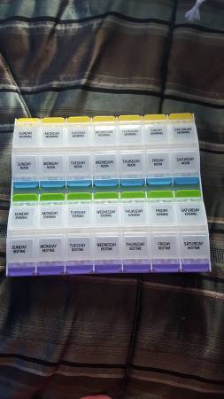 28 day pill box 1