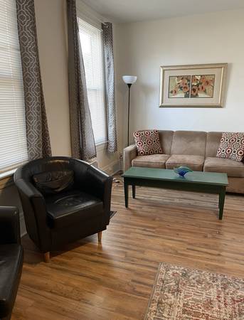$675 / 3br - Roommates for shared home (Bellevue)64013366998146122