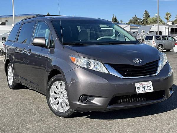 1 2013 Toyota Sienna LE 7 Passenger AWD 4dr Mini Van 1