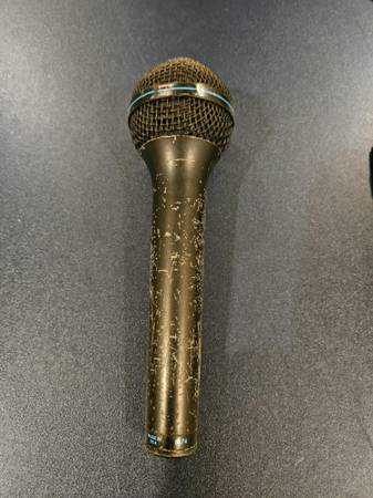 Astatic BL74 Microphone 1
