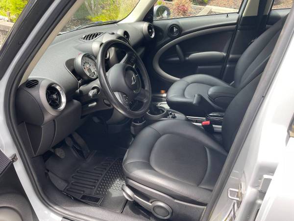 2012 Mini Cooper Countryman, 6 speed, low miles, excellent condition - $9,500 (sunnyvale)63613934579073122