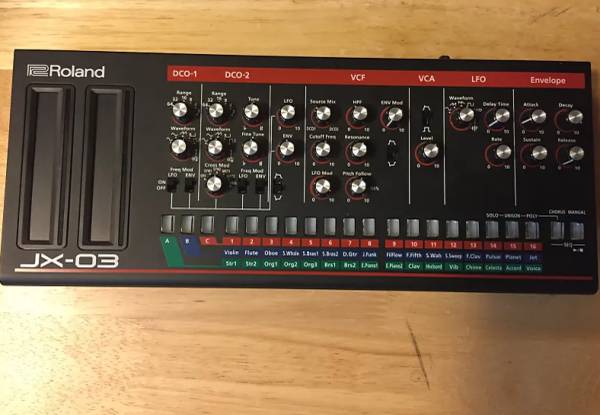 Roland Boutique JX-03 (JX-3P clone) 1