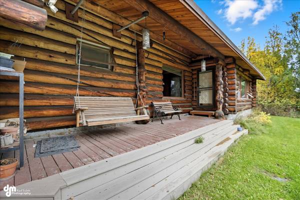 $525,000 / 3br - 3088ft2 - ¡CASA RÚSTICA DE TRONCOS EN ANCHORAGE! (5800 E. 142nd Ave) (Anchorage)63991793748227122