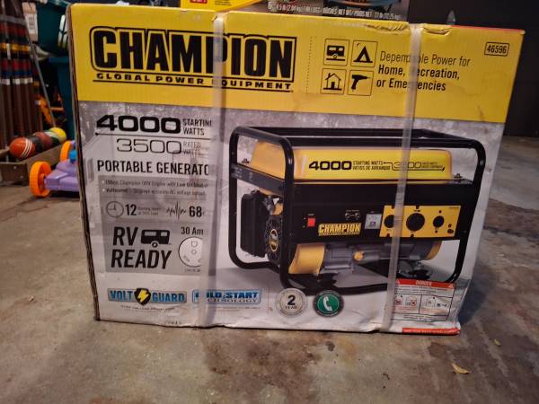 Champion 4,000/3500 watt portable generator 1