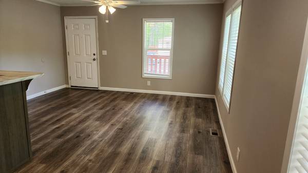 $72,999 / 2br - 880ft2 - Make This Home Your Home. Coming in October (Green Spring Valley)63685979306243121