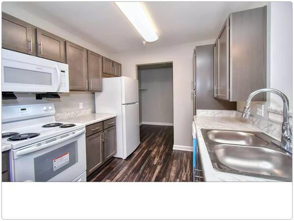 $417 / 1 hab - 900 pies² - Una oferta así de buena no aparece todos los días. ¡1 habitación, 1 baño! (Caldwell)63806734074241121