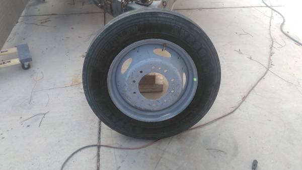 05  F550 10 LUG WHEEL 1