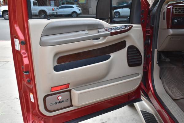 2001 Ford F-350 · Lariat - Photo 15