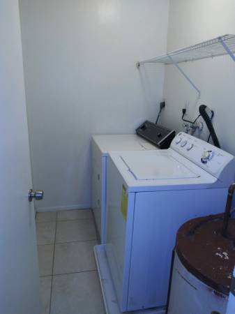 $2,800 / 3br - Townhouse de 3/2 en Coral Springs SIN APROBACIÓN DE ASOCIACIÓN (Coral Springs)64049275527681123