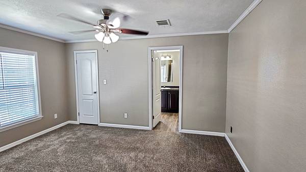 $1,369 / 3br - 1152ft2 - 🔥 Now Renting – Move in with NO Prorated October Rent! 🔥 (Corpus Christi)64036537627139123