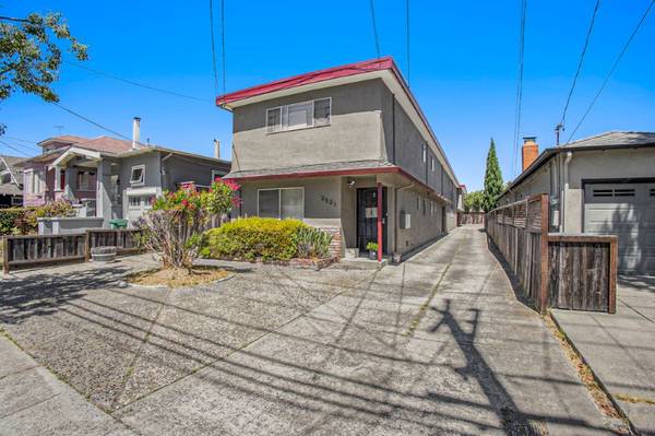 $2150.00 / 1br - 680ft2 - Modern 1 Bed/1 Bath Unit in Alameda | Available 9/20 | $2150/mo63790122024705121