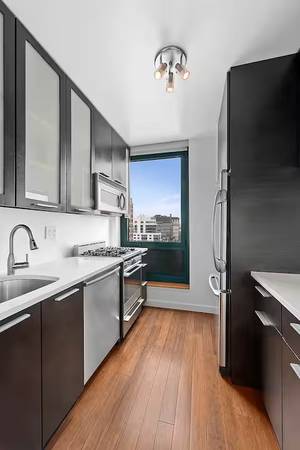 $5,500 / 1br - 1 Bedroom Apartment in Union Square Sublease Until May 2025 (Union Square)63874741013635123