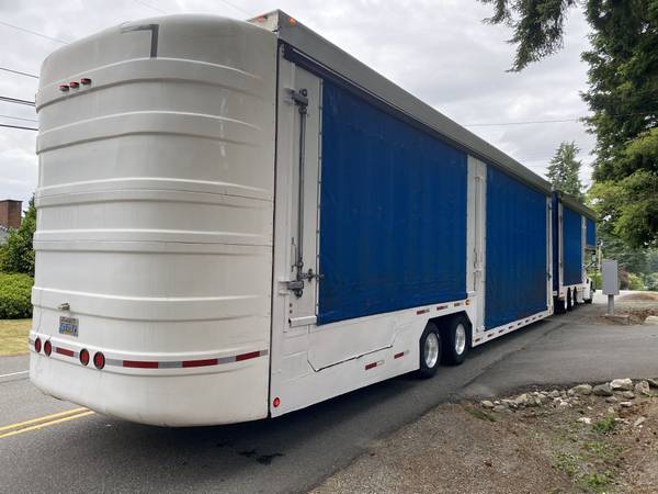 Remolque de automóviles Sterling LT9500 2003 - $120,000 (Auburn, WA)63623558783491121