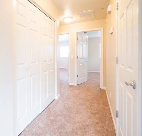 $2,850 / 2br - 980ft2 - A Block from Public Transportation, Easy Freeway Access, Dishwasher (napa county)63657880164995122