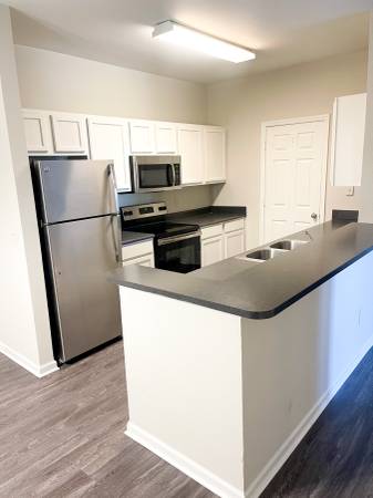 $1,635 / 3br - 1250ft2 - 3 HAB 3 BAÑO APARTAMENTO DISPONIBLE AHORA!! (Murfreesboro)63680211614595120