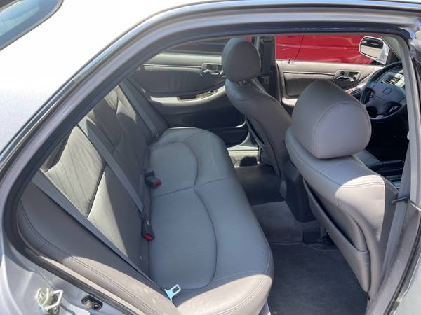 2002 honda un solo dueño 2012 hyundai - $4,850 (Eastvale)63623900666115122