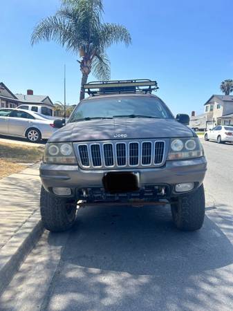 Jeep grand cherokee overland 4x4 off road - $6,500 (San Diego)63470063560577122