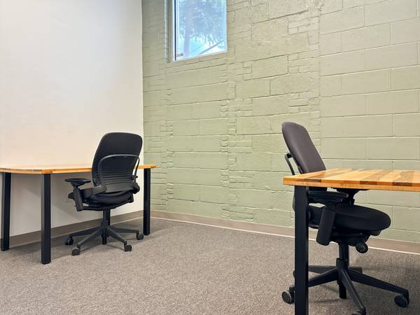 $1,910 Tailored Large Office Spaces to Fit Your Business Needs (Dallas)63936221177219121