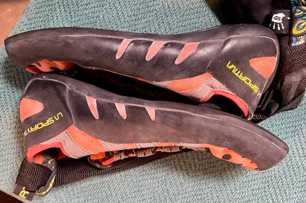 Zapatos de escalada - Talla 10 - $40 (Oeste de Seattle)63471418855427124
