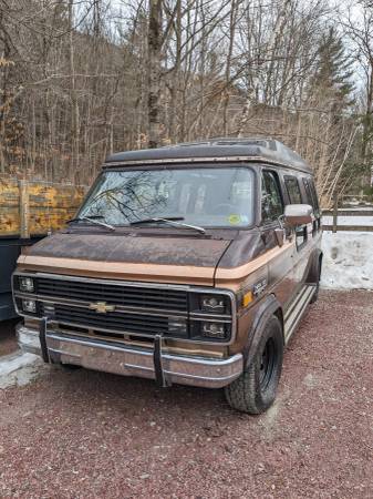 1984 Chevy G-20 van - $6,300 (Shelburne vt)63622676855683122