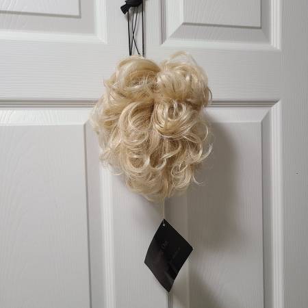 Hair Extensions: Complete Inventory of Long Falls and Short Curly. 1