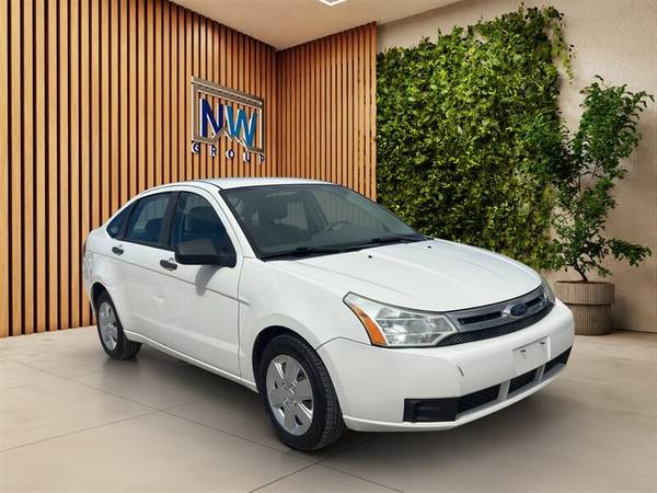 2009 Ford Focus  S Sedan 1