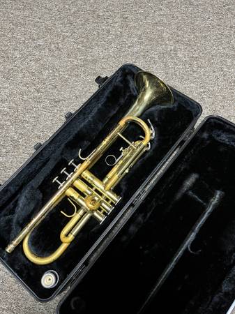 Holton T602 Trumpet 1